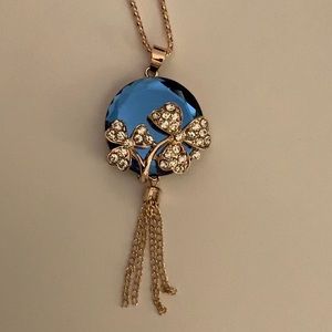 Circular blue glass and rhinestone necklace